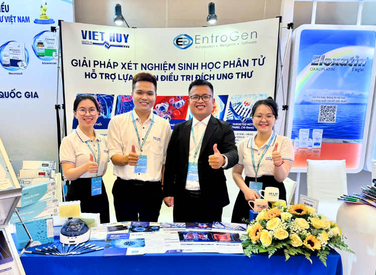 Viet-Huy- tai-hoi-thao-ung-buou-can-tho-XV