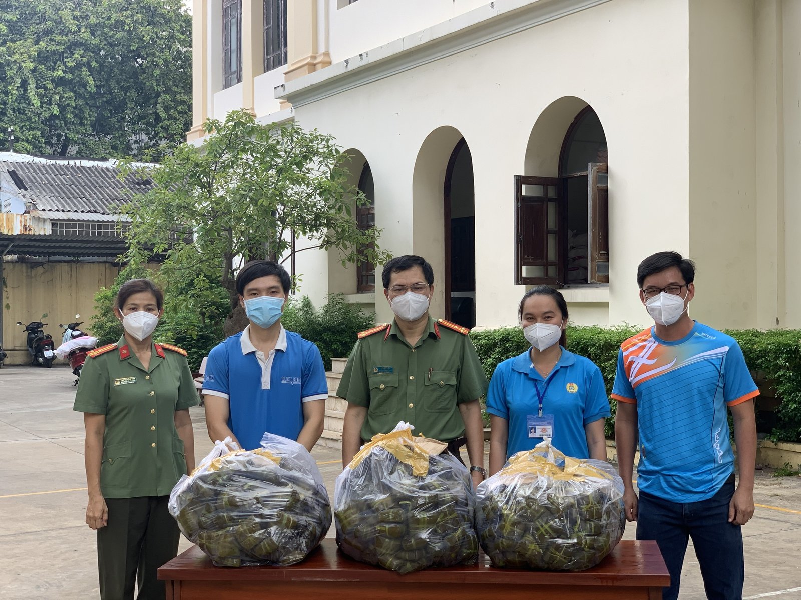 Chung tay vượt qua đại dịch Covid -19 Thành phố Hồ Chí Minh